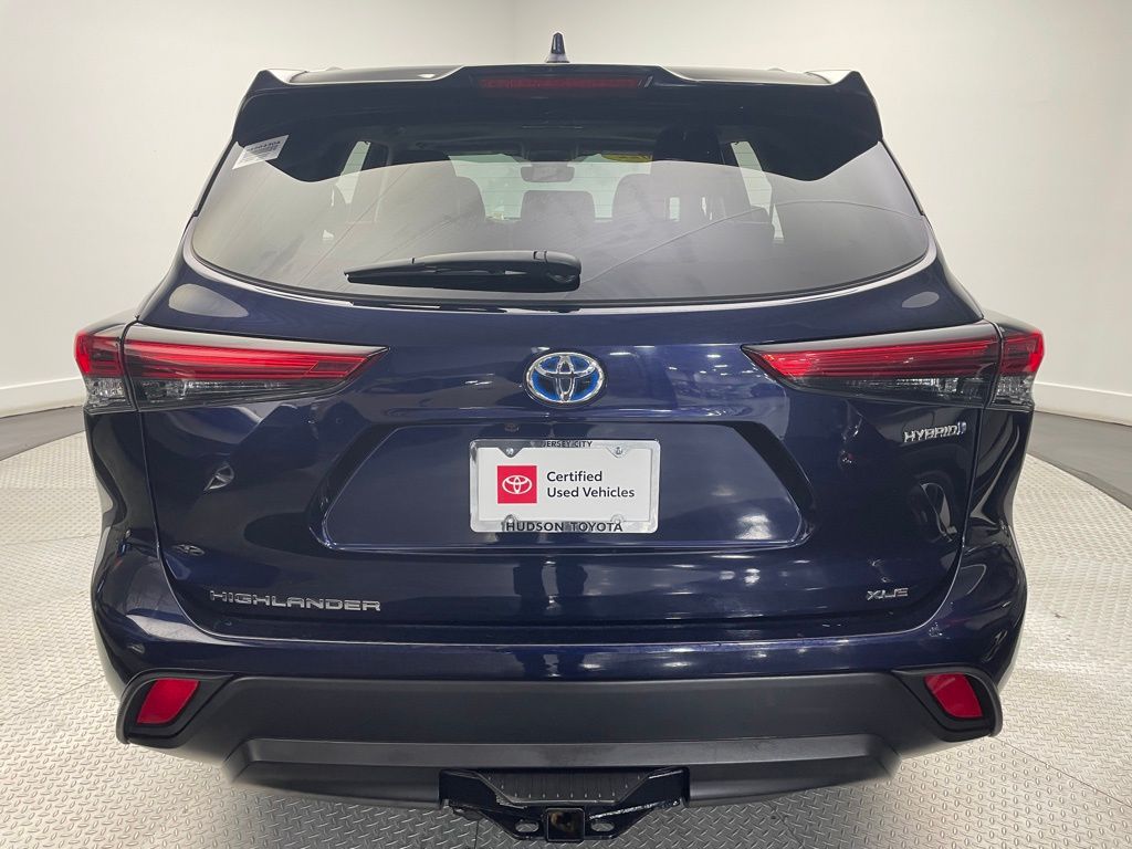 2022 Toyota Highlander XLE 6