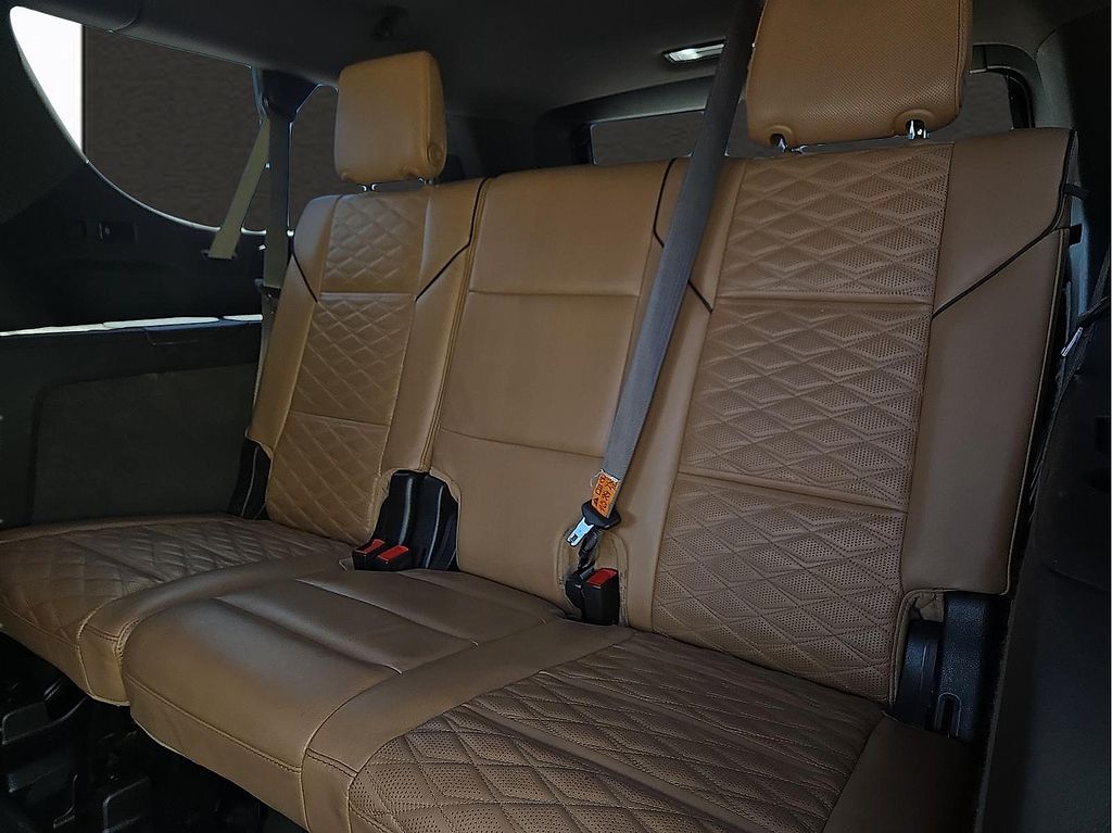 Used 2022 Cadillac Escalade ESV Premium For Sale in Farmington, AR