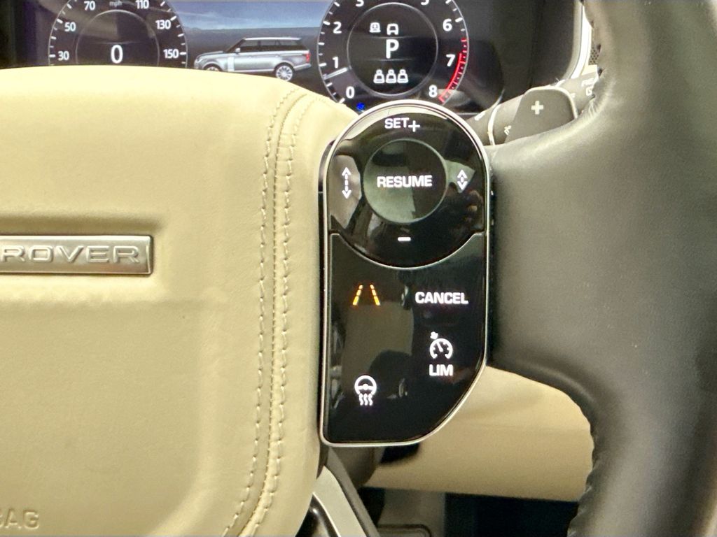 Thumbnail: 2020 Land Rover Range Rover - 15