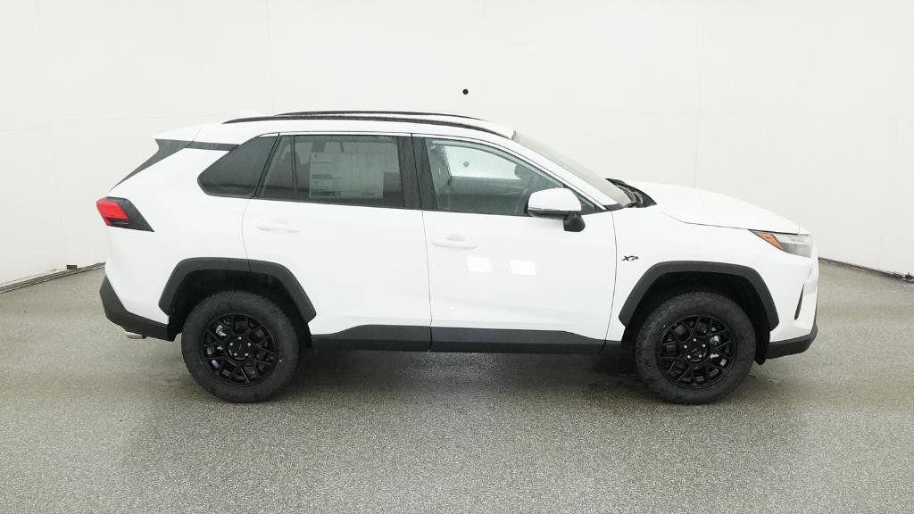 Thumbnail: 2025 Toyota RAV4 - 13