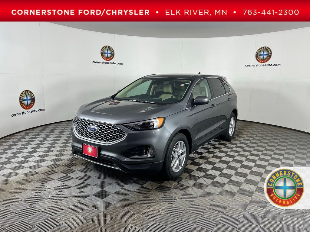 Carbonized Gray Metallic 2024 Ford Edge SEL AWD SUV / Crossover All-Wheel Drive 8-Speed Automatic