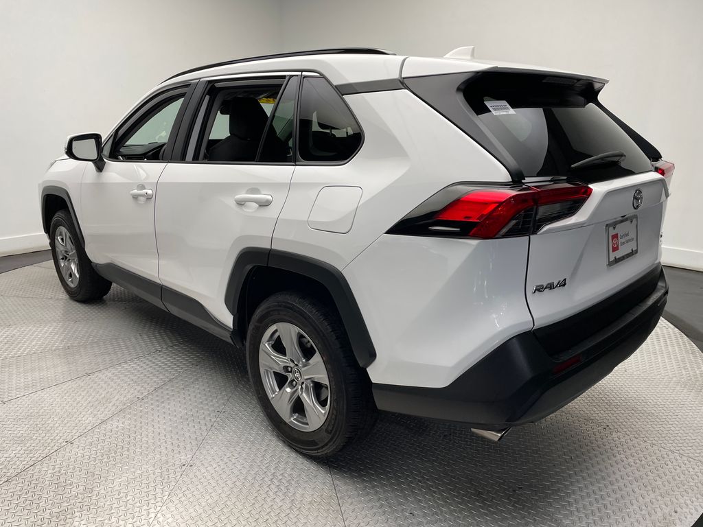 2024 Toyota RAV4 XLE 7