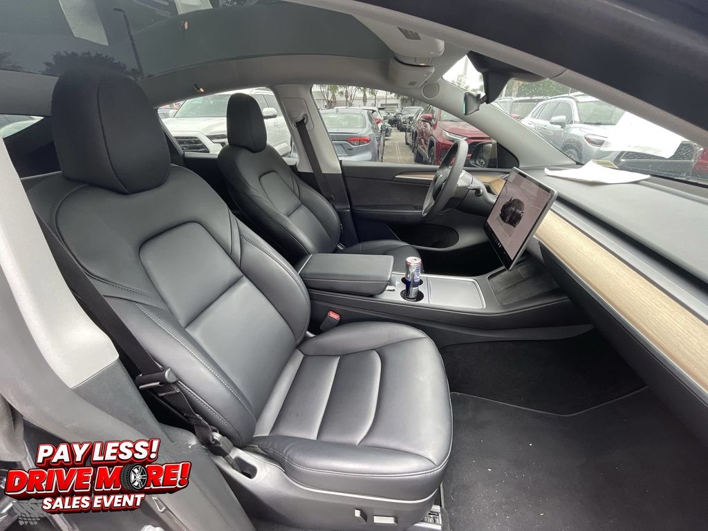 Used 2024 Tesla Model Y SUV
