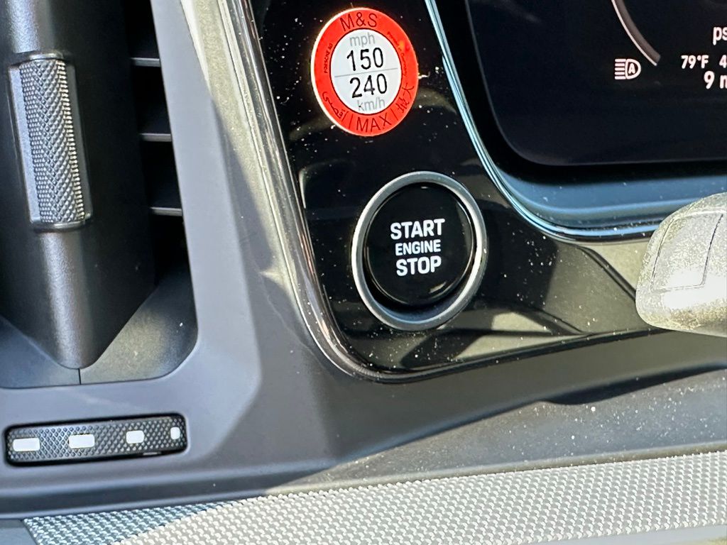 Thumbnail: 2026 Porsche Cayenne - 25