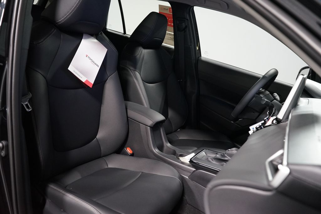 Thumbnail: 2026 Toyota Corolla Cross - 28