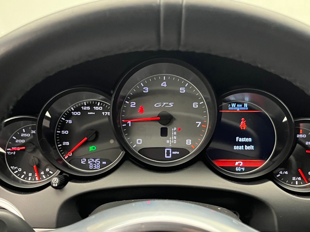 Thumbnail: 2013 Porsche Cayenne - 11