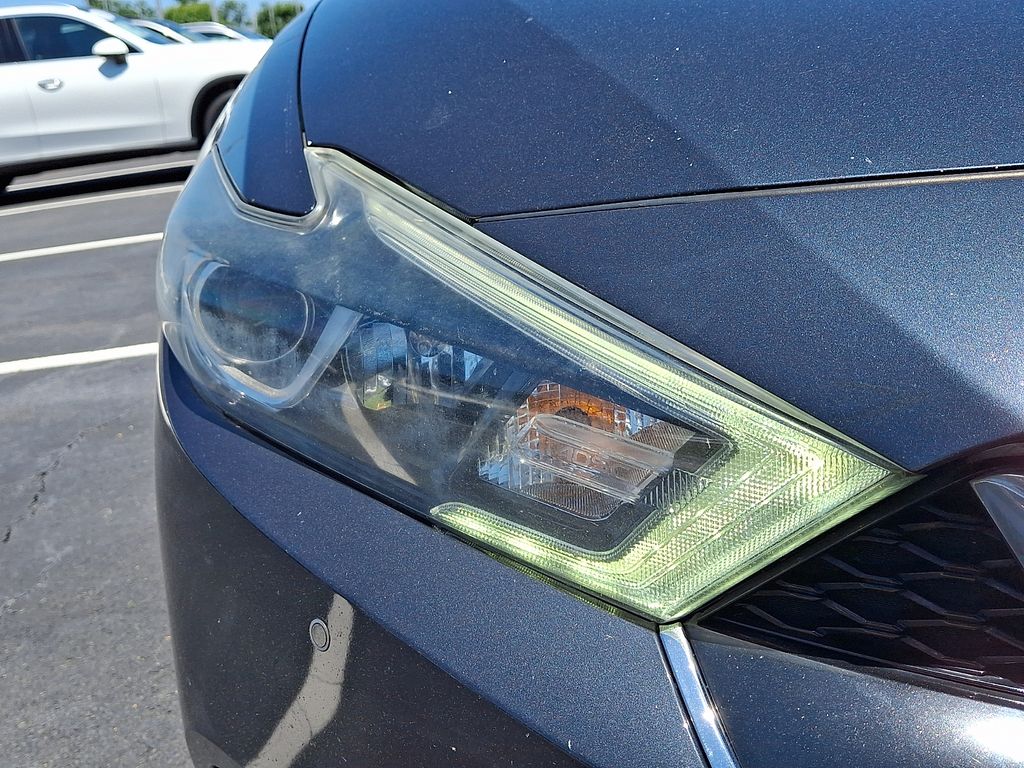 Thumbnail: 2016 Nissan Maxima - 9