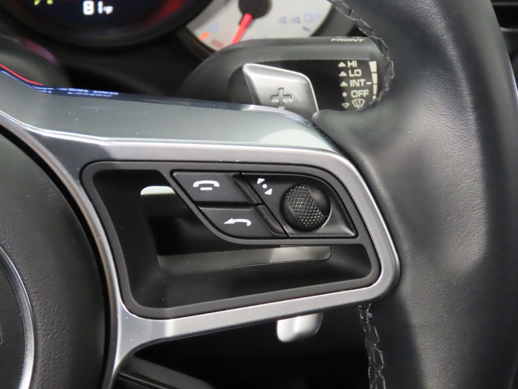 Thumbnail: 2017 Porsche 911 - 21