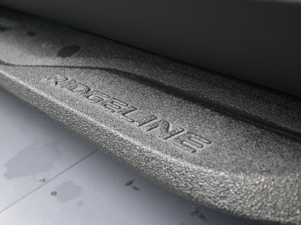 Used 2023 Platinum White Pearl Honda RTL image 34