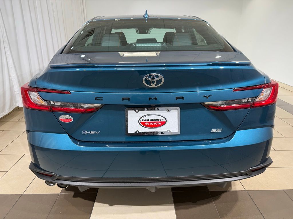 Thumbnail: 2026 Toyota Camry - 4