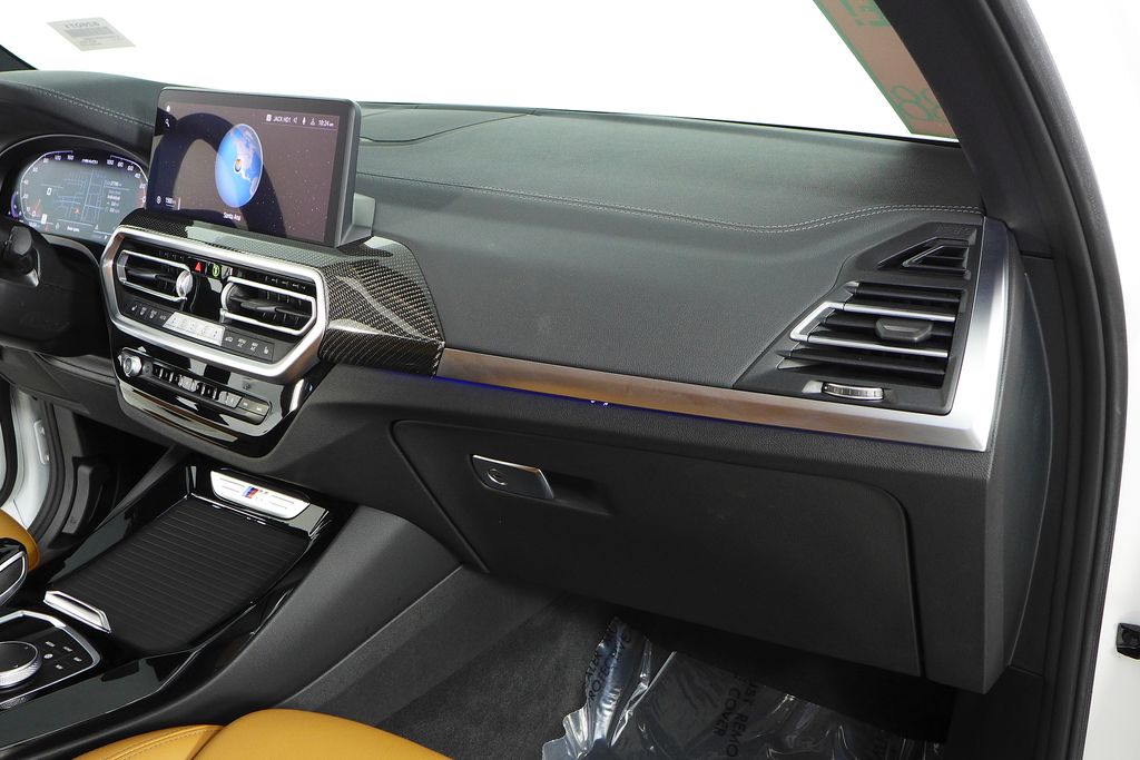 Thumbnail: 2024 BMW X3 - 14