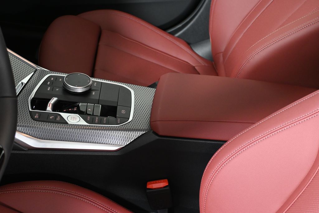 Thumbnail: 2026 BMW 4 Series - 25