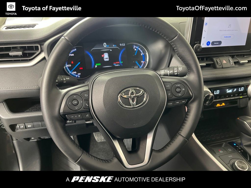 Thumbnail: 2025 Toyota RAV4 - 28