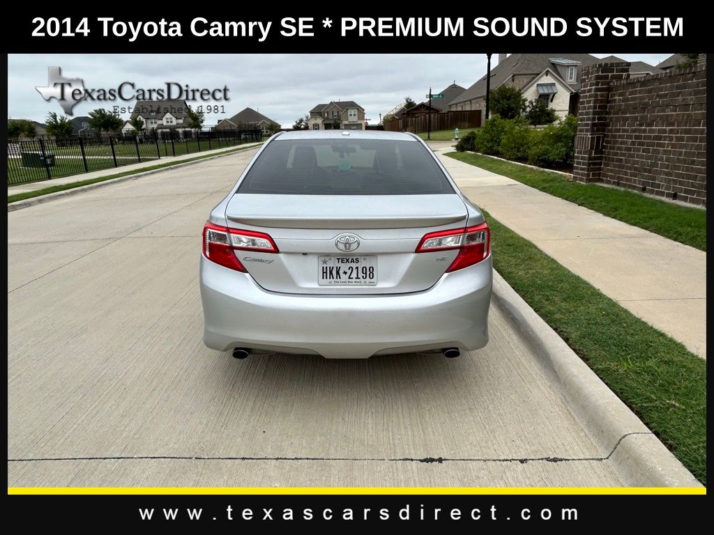 2014 Toyota Camry SE 2