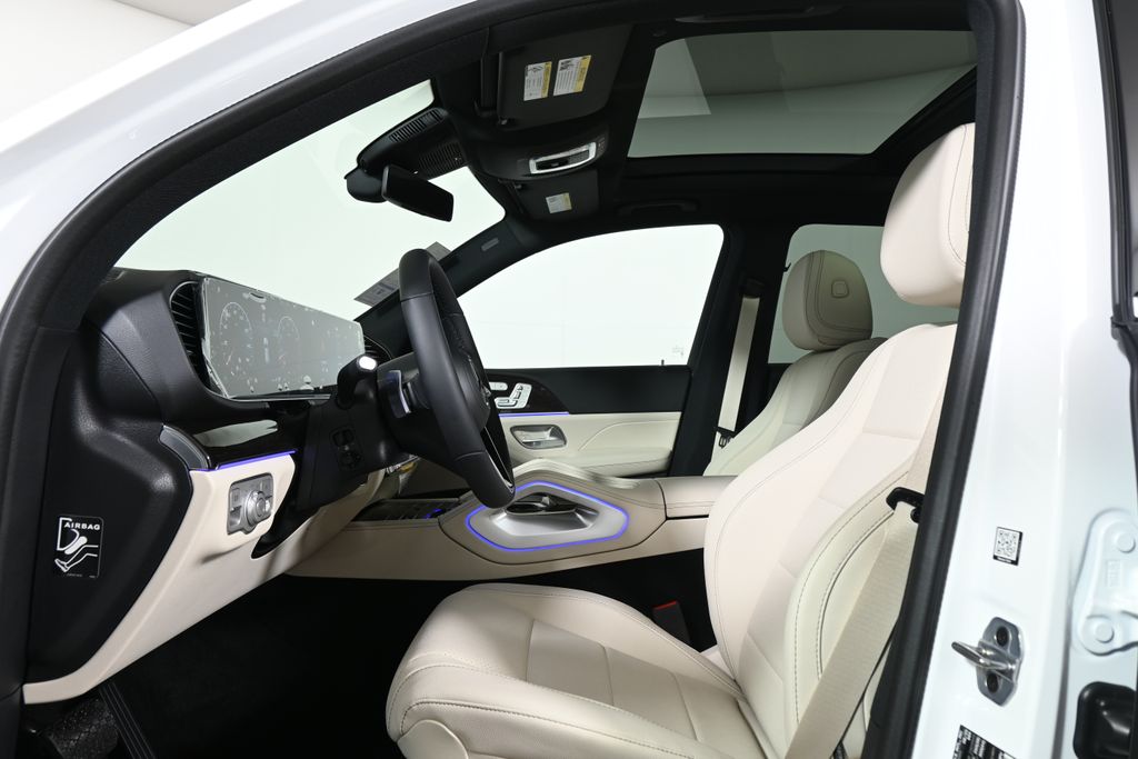 Thumbnail: 2026 Mercedes-Benz GLE - 3