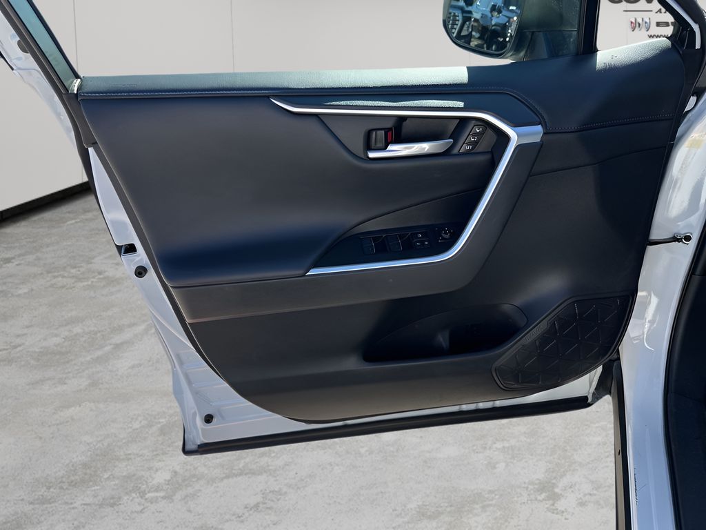 Used Car 2023 Toyota Rav4 Hybrid  Xse For Sale Under $35,000 In Austin, Texas