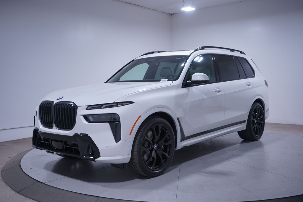 Thumbnail: 2026 BMW X7 - 1