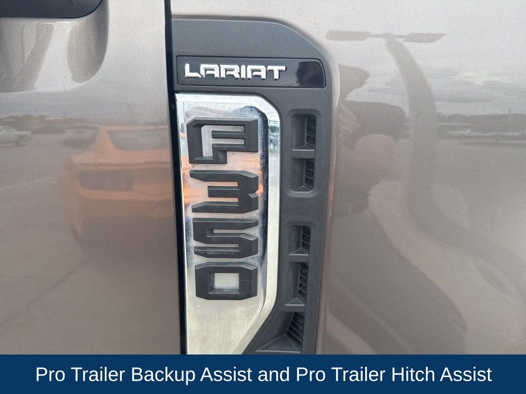 2023 Ford F-350 Super Duty LARIAT