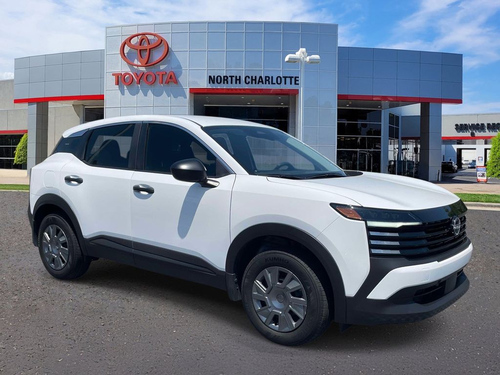 2025 Nissan Kicks 2.0 S AWD's photo