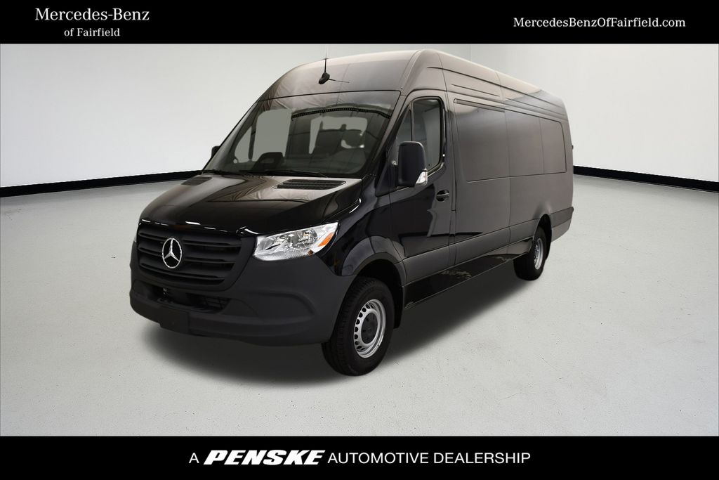 Thumbnail: 2025 Mercedes-Benz Sprinter - 1