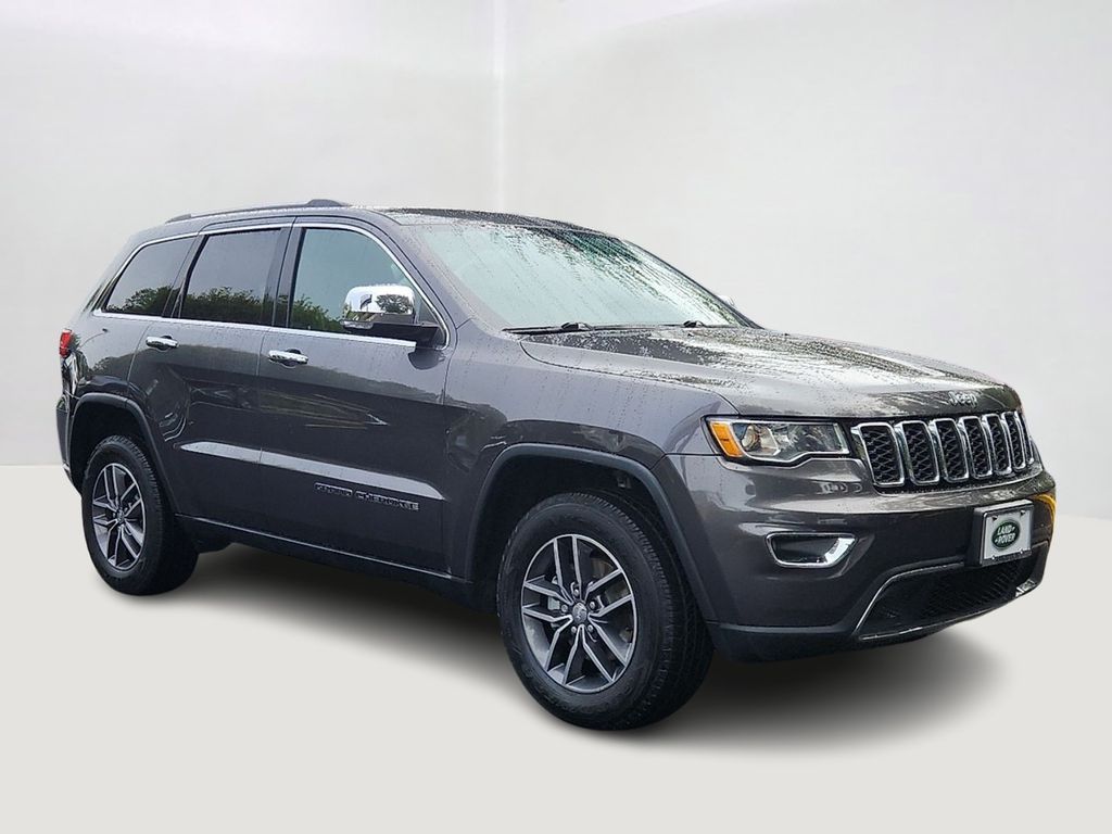 Thumbnail: 2017 Jeep Grand Cherokee - 3