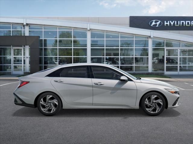 2025 Hyundai Elantra Limited Edition 7