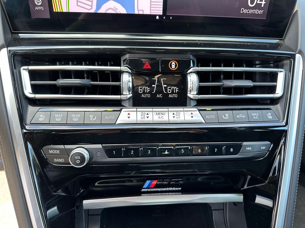 Thumbnail: 2023 BMW M8 - 23