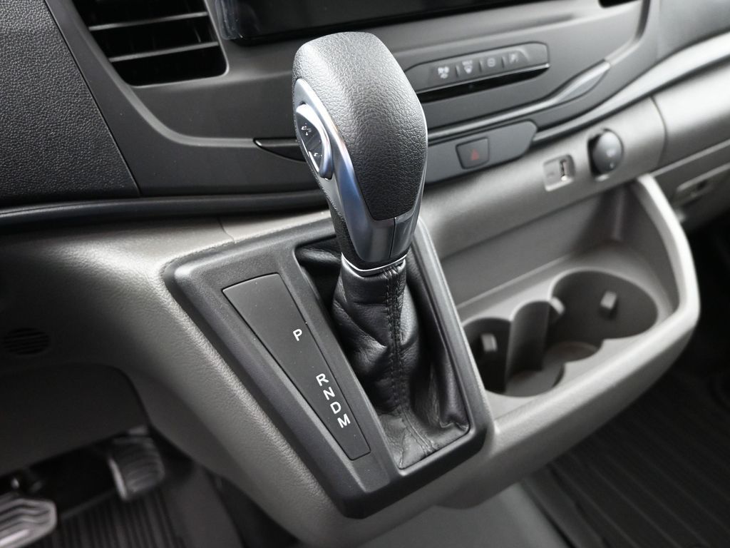 2025 Ford Transit 250