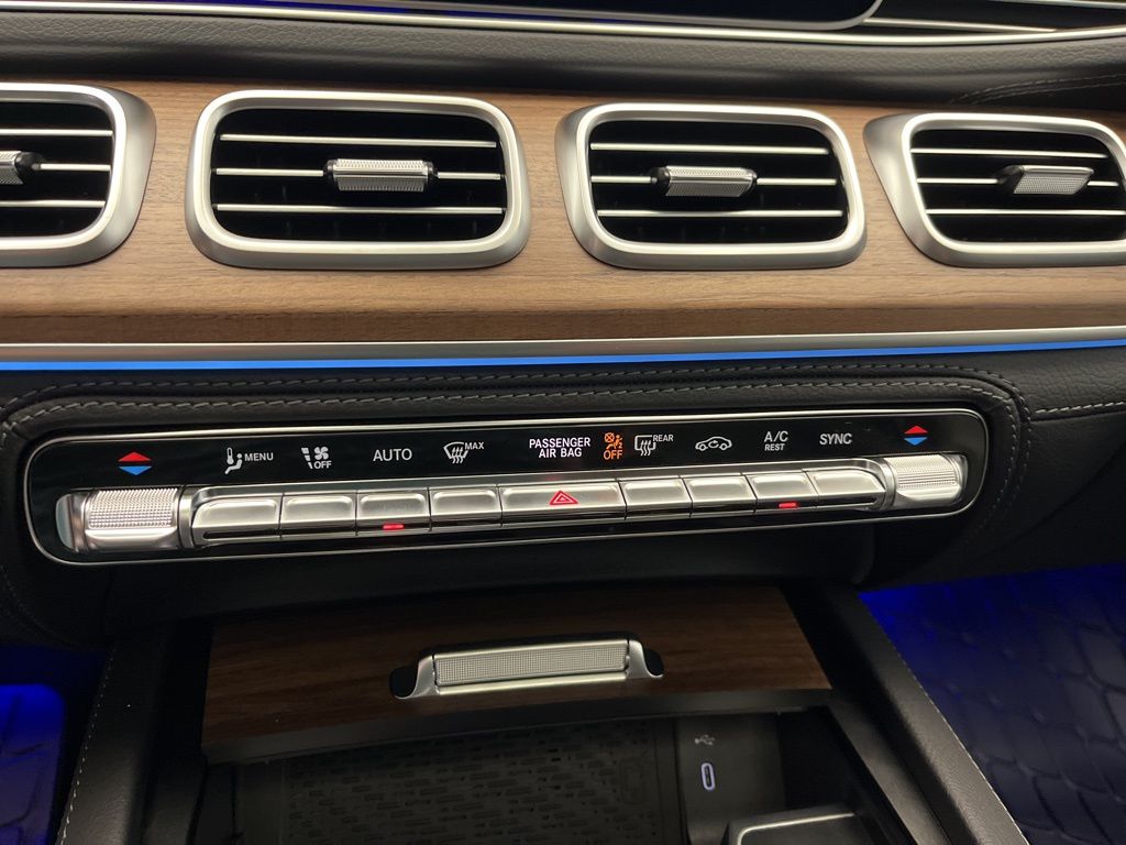 Thumbnail: 2025 Mercedes-Benz GLS - 19