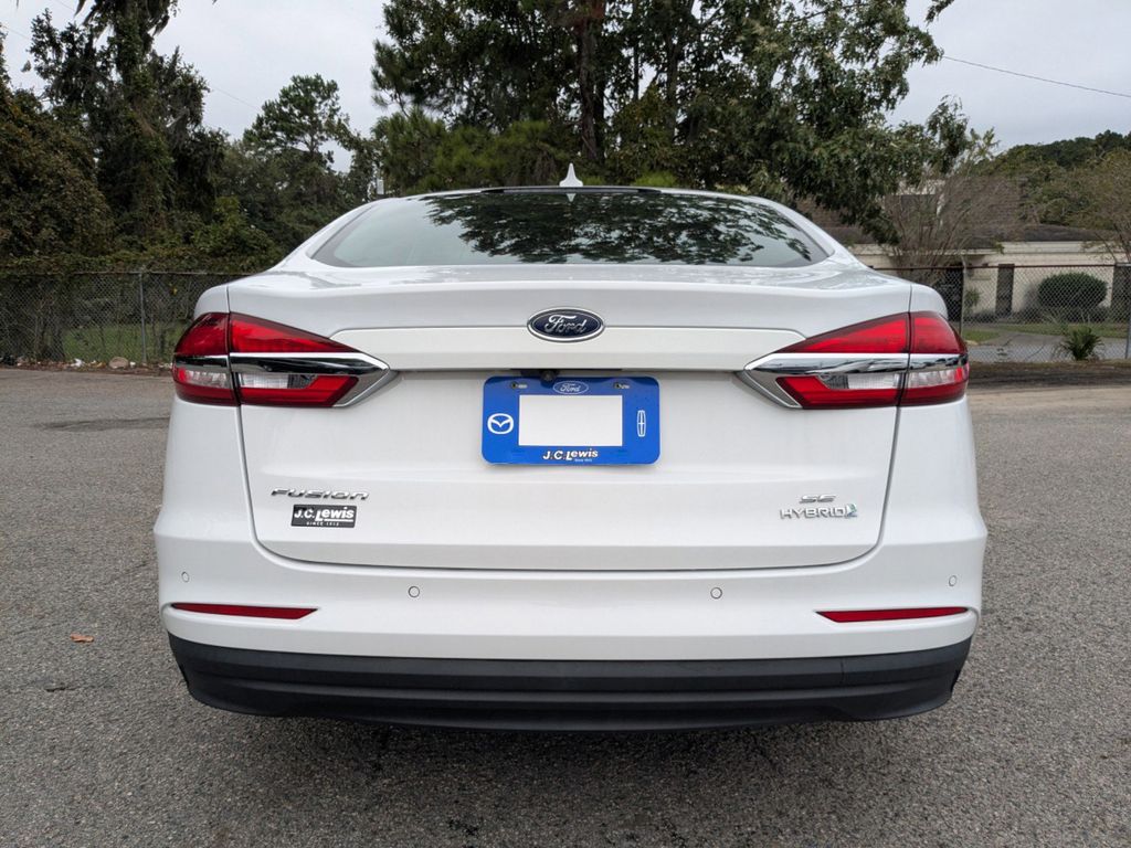 2019 Ford Fusion Hybrid SE