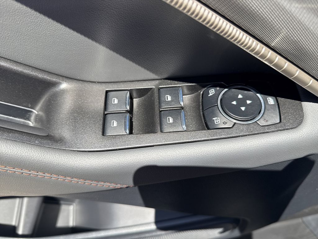 2026 Ford Explorer Active - 10