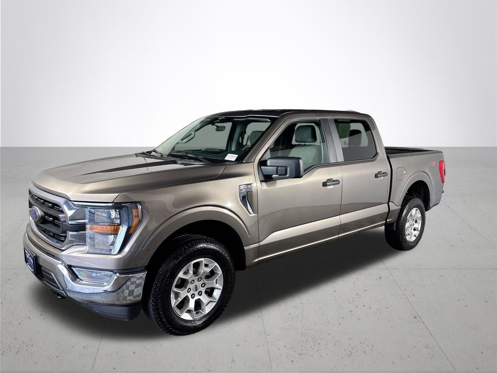 2023 Ford F-150 XLT photo 2