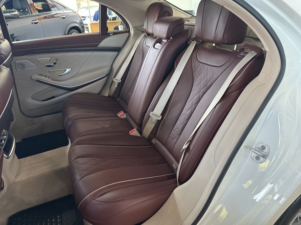 2018 Mercedes-Benz S-Class S 560 22