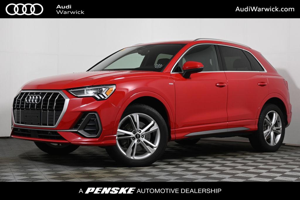 Thumbnail: 2022 Audi Q3 - 1