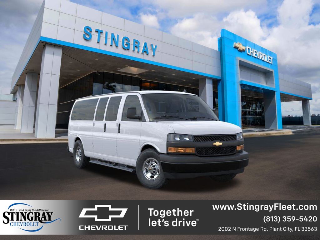 2025 Chevrolet Express 3500 LS Extended RWD