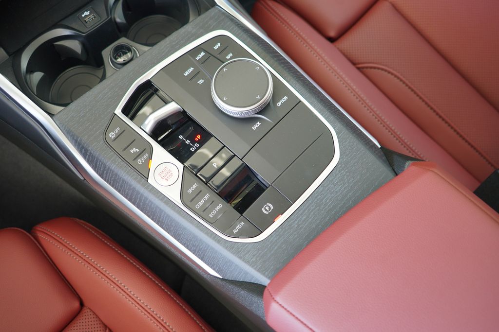 Thumbnail: 2026 BMW 3 Series - 17