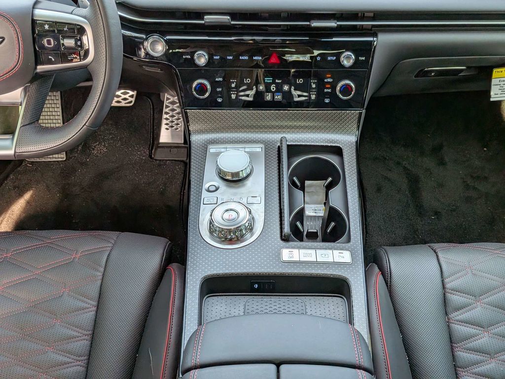 2025 GENESIS G80 Sport Prestige - Photo 18