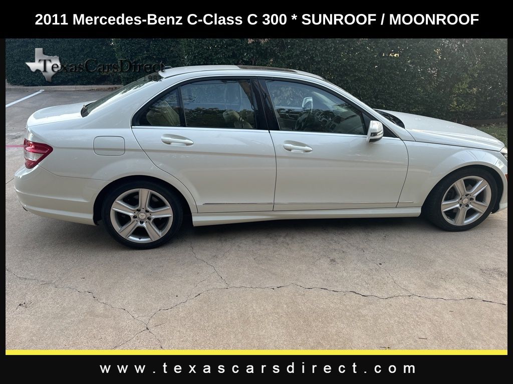 2011 Mercedes-Benz C-Class C 300 3