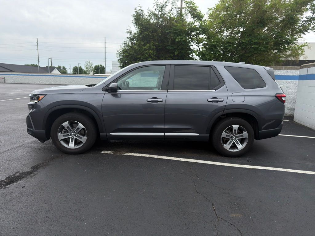 Thumbnail: 2025 Honda Pilot - 2