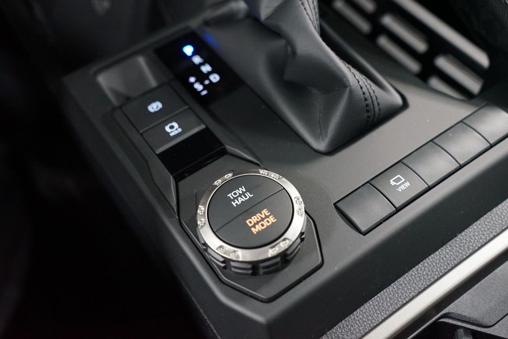 Thumbnail: 2026 Toyota 4Runner - 25