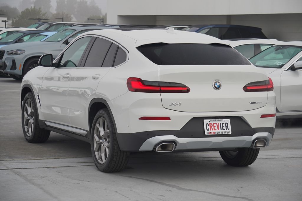 2025 BMW X4 xDrive30i 7