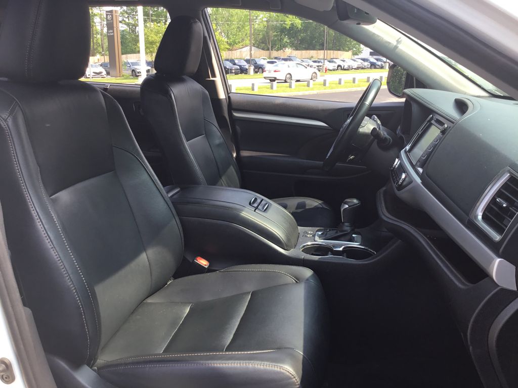 2019 Toyota Highlander XLE 5