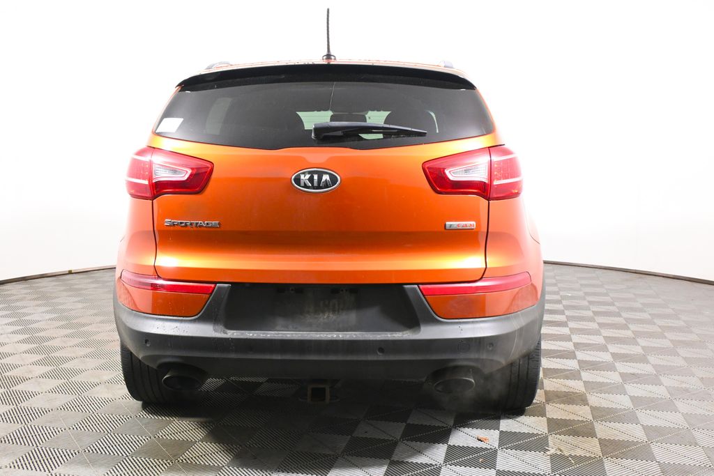 Thumbnail: 2011 Kia Sportage - 6