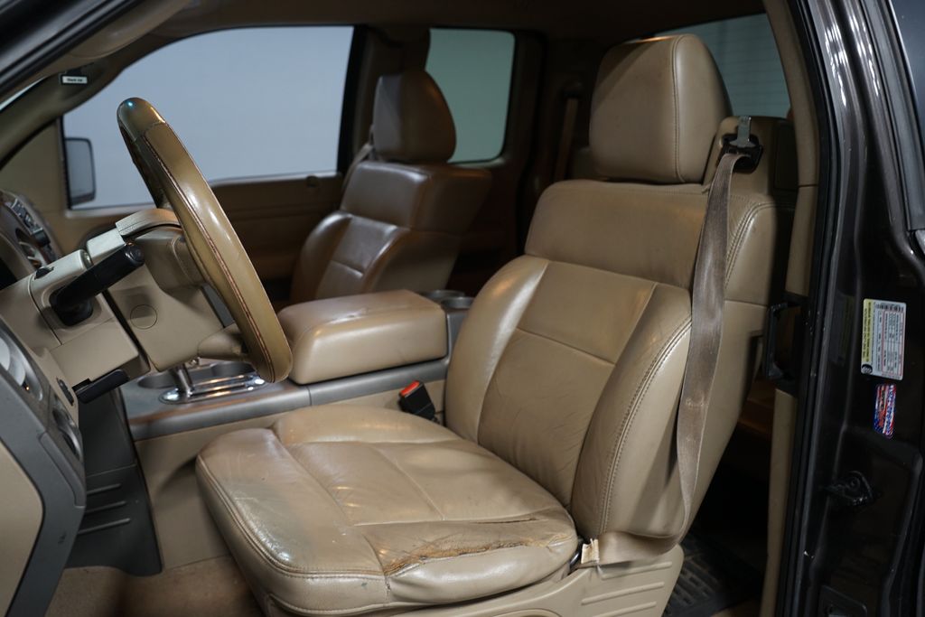 Thumbnail: 2005 Ford F-150 - 6