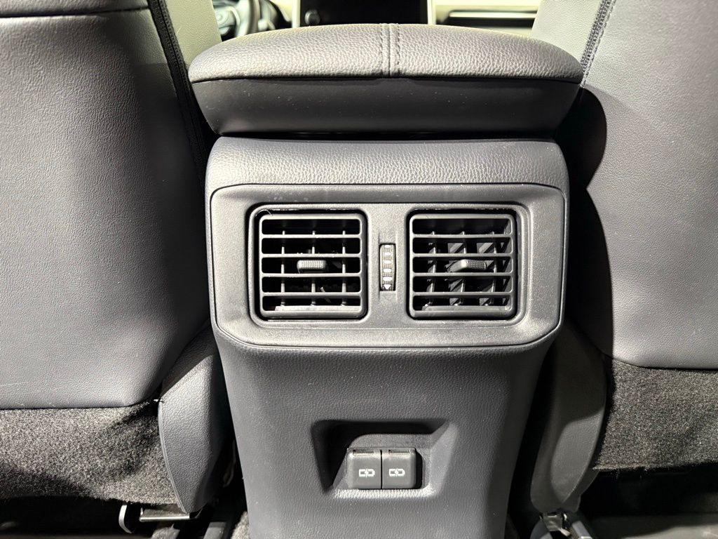 Thumbnail: 2024 Toyota RAV4 - 19