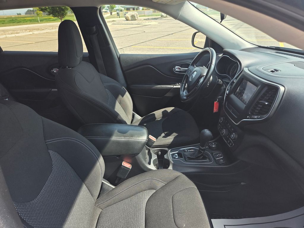 2020 Jeep Cherokee Latitude