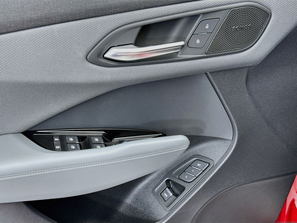 Thumbnail: 2026 Audi Q3 - 23