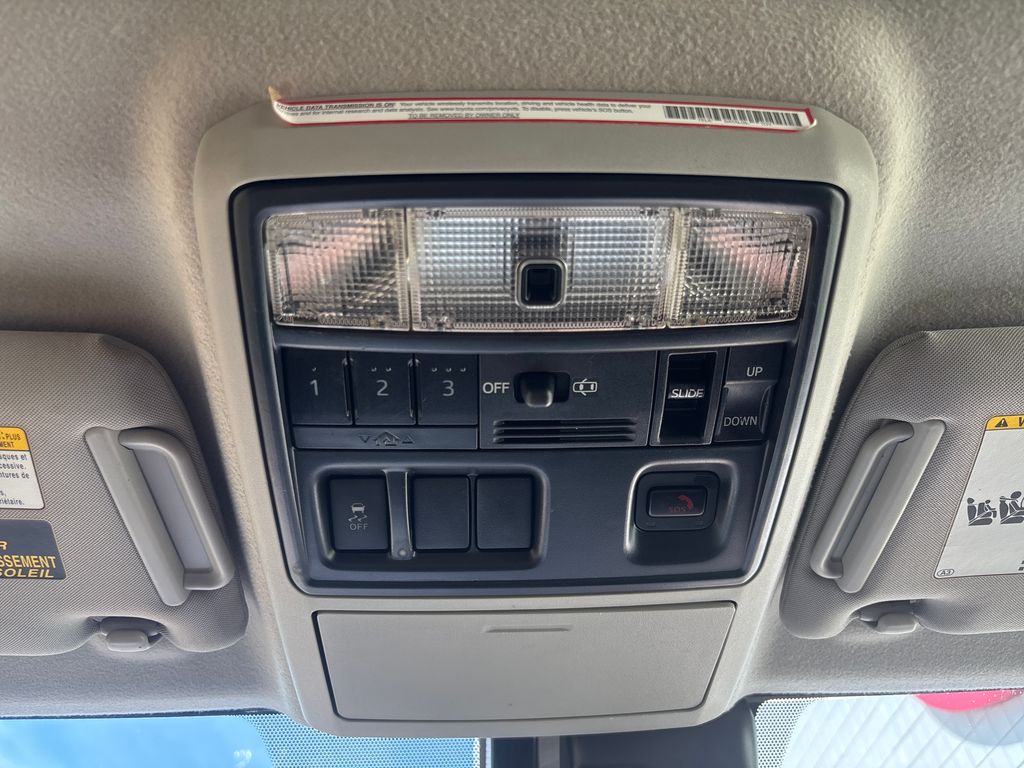 2022 Toyota 4Runner SR5 Premium - Photo 16