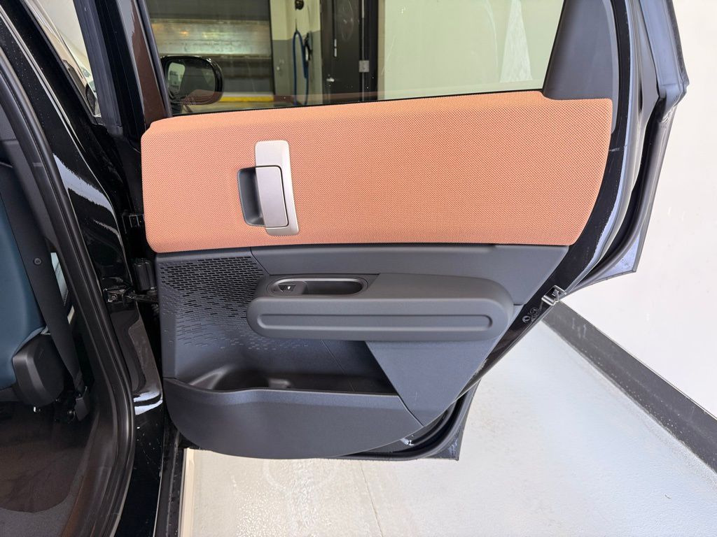 Thumbnail: 2025 MINI Cooper Countryman - 24