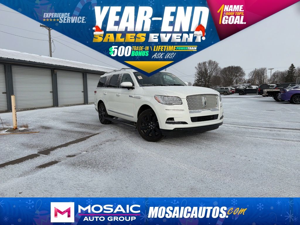 2022 Lincoln Navigator